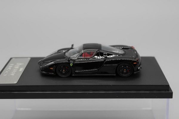 Agitator 1:64 | Ferrari Enzo | Glossy Black Premium Diecast