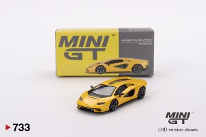 Mini GT #733 - Lamborghini Countach LPI 800-4 - New Giallo Orion